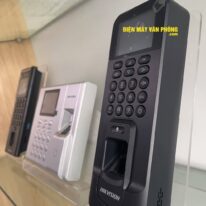 Máy chấm công HIKVISION DS-K1T804AMF